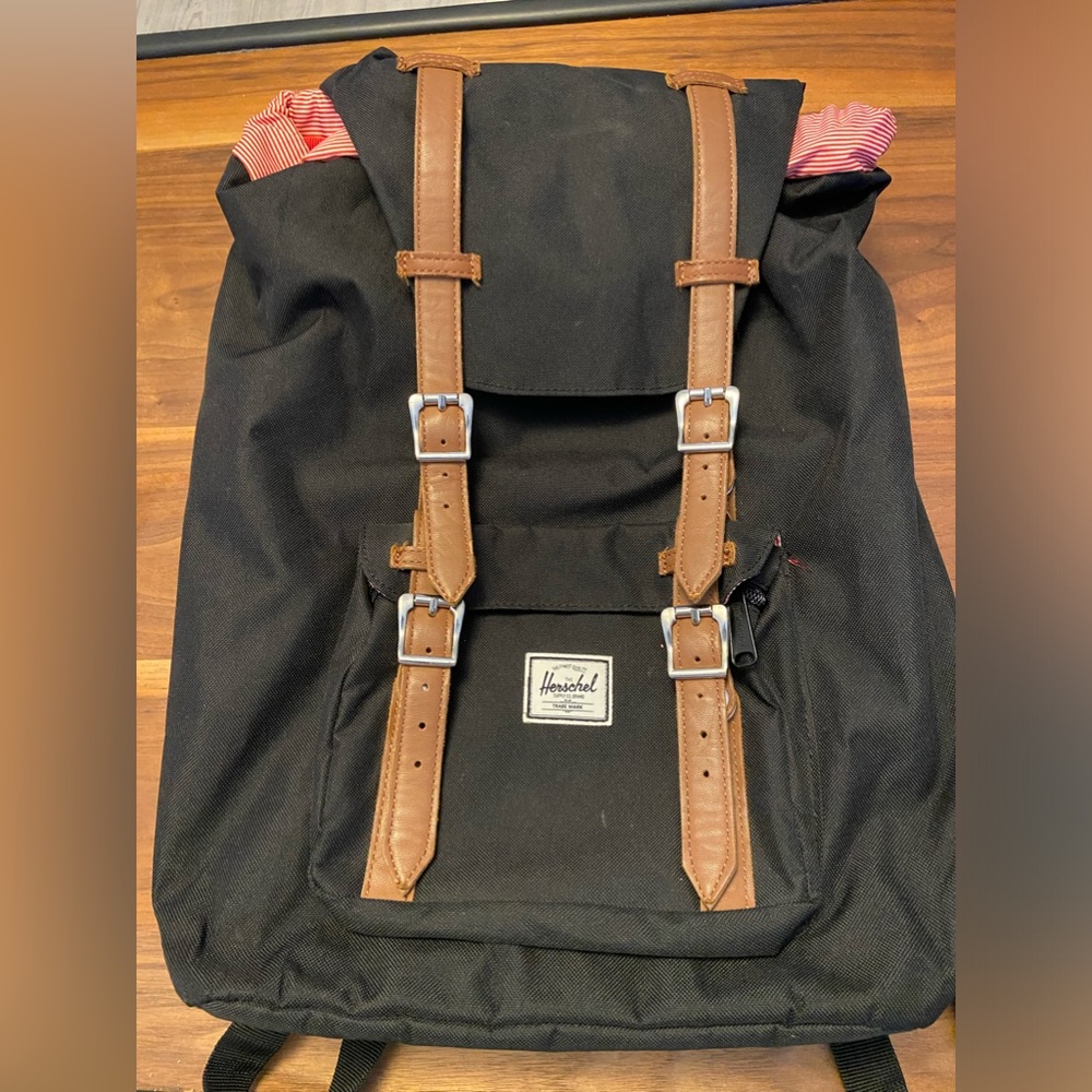 Herschel Backpack (preowned)